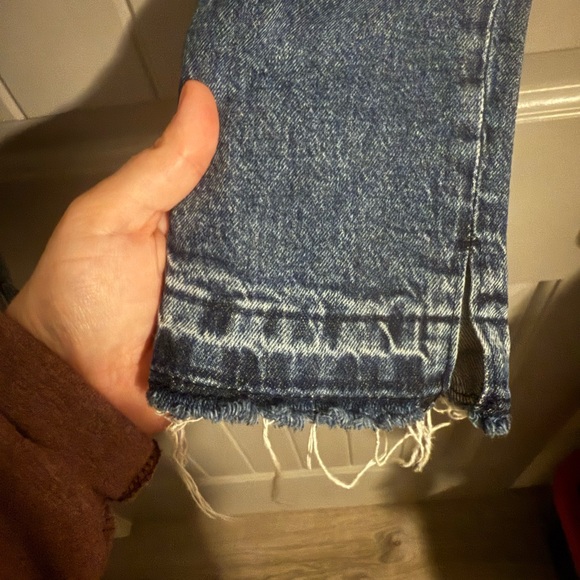 GAP Blue Jeans - Picture 3 of 5